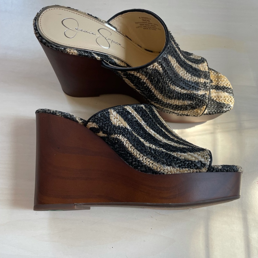 Jessica Simpson wedges